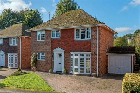 4 Bedroom Semi Detached House For Sale In Lower Fant Road Maidstone Kent Me16