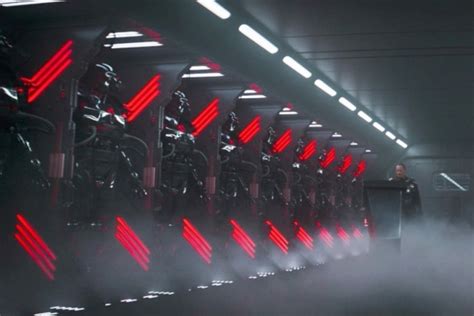 Star Wars The Mandalorian Debuts A New Kind Of Dark Trooper