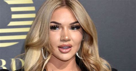 We would like to show you a description here but the site won't allow us. Die Top 100 Influencer: Shirin David - klatsch-tratsch.de