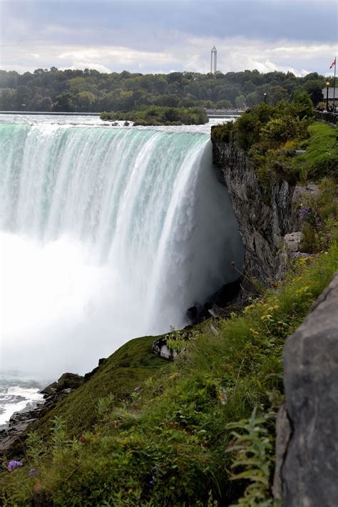 Two casinos, located in the heart of niagara's tourism area (casino niagara and niagara fallsview casino resort ) offer an array of entertainment in addition to the excitement of the gaming floors. Niagara Falls, Ontario