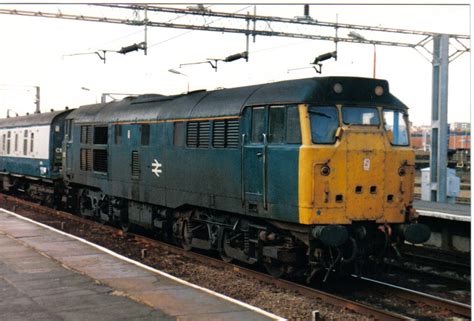 Along These Tracks Train Photos Site Photo Class 31 Uk Diesel Loco