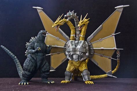 The Kaiju Planet Original Figure Review Sh