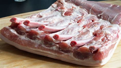 Mettre le porc dans la cocotte de la mijoteuse; Épinglé sur Les recettes de NancyBuzz