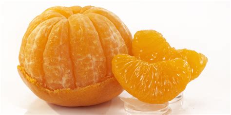 People Complaining About Whole Foods Oranges Need To Check Their