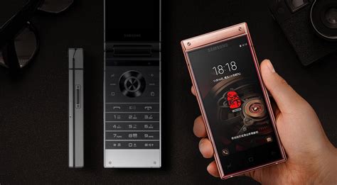 Samsung China Wants To Make Flip Phones Cool Again