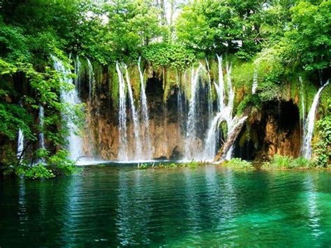 Gambar Pemandangan Air Terjun Bergerak Woww Indah Banget Koleksi