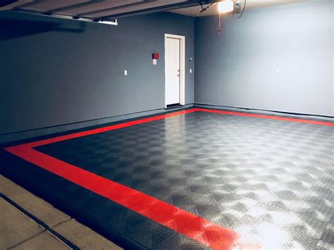 Custom Garage Flooring Tiles Racedeck Garage Floors
