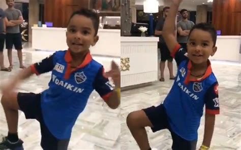 Shikhar dhawan daughter rhea and aliyah are actually his stepdaughters from ayesha's previous marriage. IPL 2019: Shikhar Dhawan's son Zoravar copies his father's ...