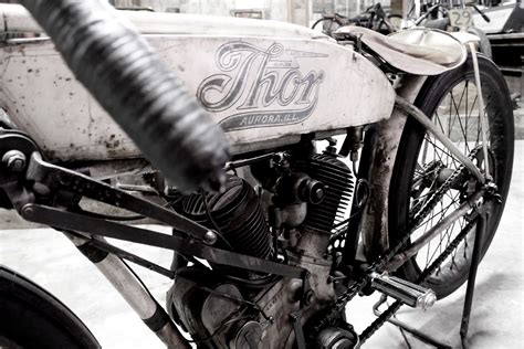 Vintage Thor Motorcycle Rusty Knuckles © 2012 Flickr