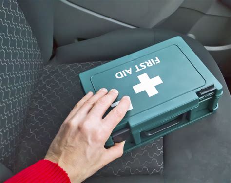 10 Essential Items To Include In Your Car First Aid Kit