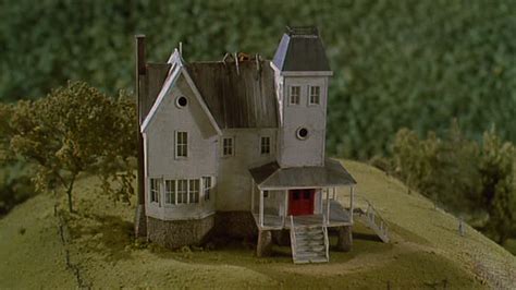 In the movie beetlejuice, the classic white house in connecticut got a frighteningly modern makeover. Beetlejuice movie model house with spider - Hooked on Houses