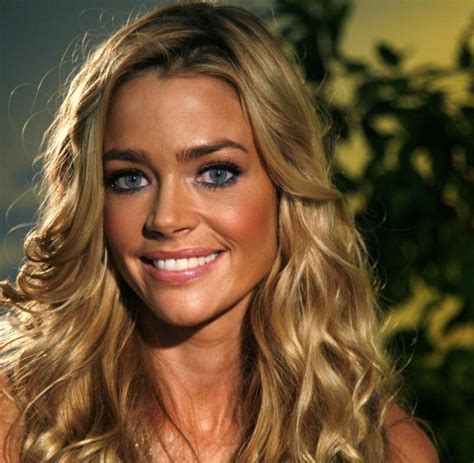 Denise richards (born february 17, 1971) is an american actress, former fashion model, and television personality. Auftritt in einer Kuppel-Show: Denise Richards verkuppelt ...