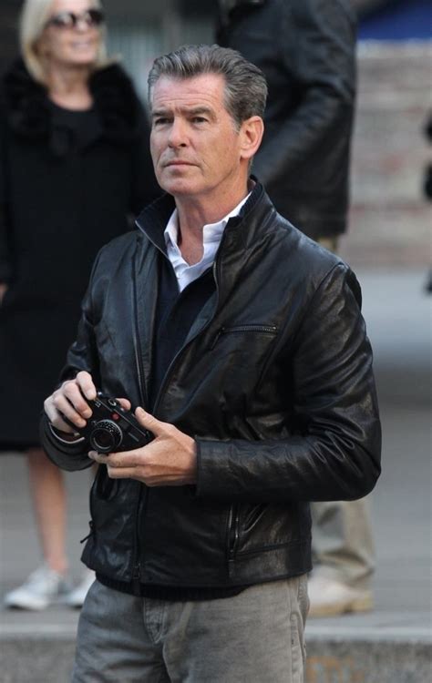 pin by terri e on pierce brosnan pierce brosnan fashion for men over 50 stylish men