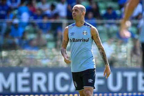 Grêmio Faz Acordo E Anuncia Rescisão Do Contrato De Diego Tardelli