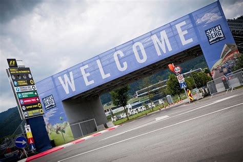 Start/ziel tribüne 0 fotos 0 videos. Willkommen in Spielberg: Das F1-Festival beginnt