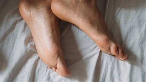 12 Myths About Sex Debunked Hella Life