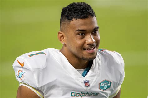 Tua Tagovailoa Qb1 What Went Into Dolphins Big Decision To Begin The