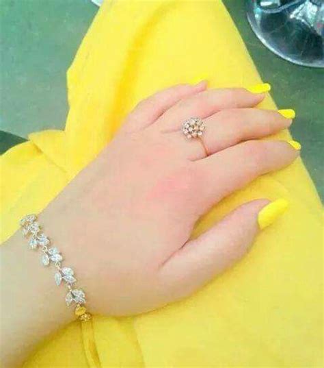 Selamat menjamu mata dengan koleksi baru yang sentiasa diupload. Pin by haya niazi haya on dpZz | Jewelry, Bangles, Diamond