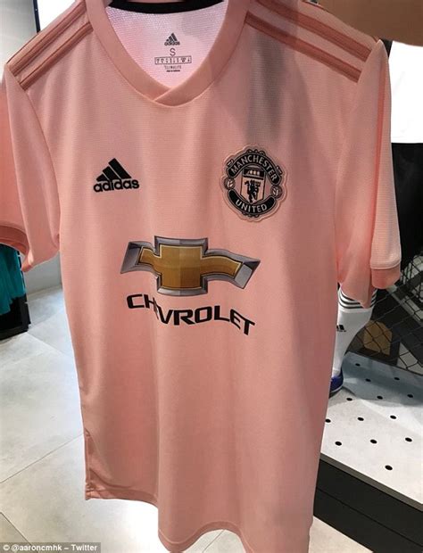 Alibaba.com offers 1,880 pink manicure kit products. Manchester United's new pink away kit for 2018-19 'leaked ...
