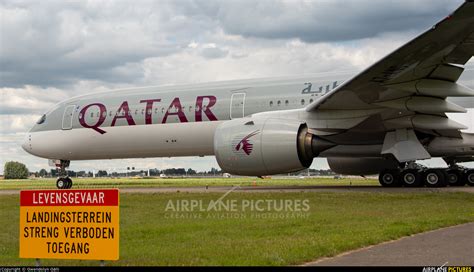 A Anc Qatar Airways Airbus A At Amsterdam Schiphol Photo