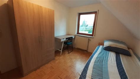 Klotzsche · wohnung · dachgeschosswohnung · einbauküche. WG-Zimmer in Dresden Klotzsche/Hellerau mit allem Drum und ...
