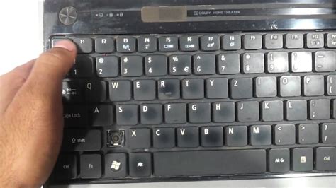 It turns on perfectly fine and everything shows up on the screen but it's so hard to see. Acer aspire 5745 How to replace keyboard DIY easy and ...