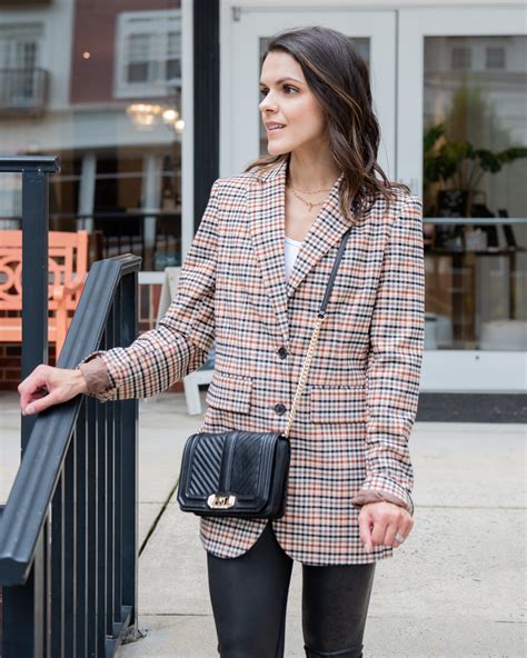 11 Stylish Ways To Wear A Brown Plaid Blazer The Sarah Stories