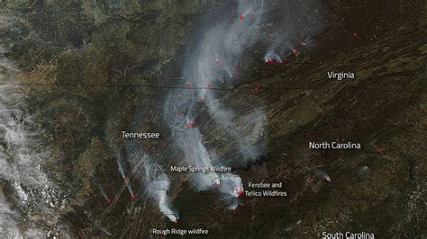 Nasa Satellite Captures Smoke Plumes From Wildfires Burning In 6 States