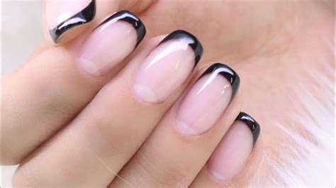Micro French Manicures Are The Nail Trend You Need To Try In 2023
