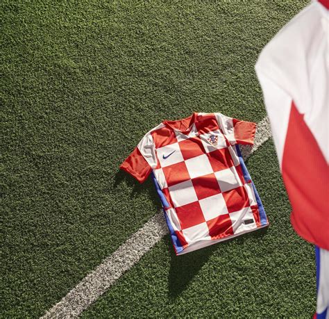 The template is based on the leaked nike's goalkeeper template for the 2020 euro, that i believe can be used by outfield players as well. Croatia 2020-21 Nike Home and Away Football Kits ...