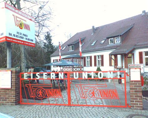 Fc union berlin , is a professional german association football club based in köpenick, berlin. 1. FC Union Berlin | Wiki & Review | Everipedia