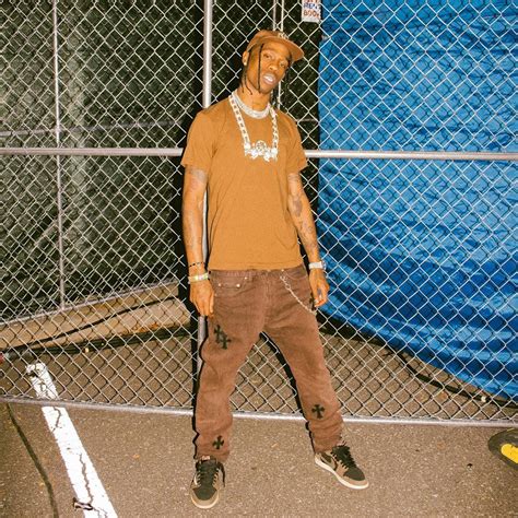 Share the best gifs now >>>. SPOTTED: Travis Scott In Chrome Hearts Jeans & Nike SB Dunks - PAUSE Online | Men's Fashion ...