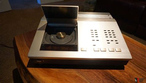 Rare Luxman D 500xs Top Loading Cd Player Photo 1865023 Uk Audio Mart