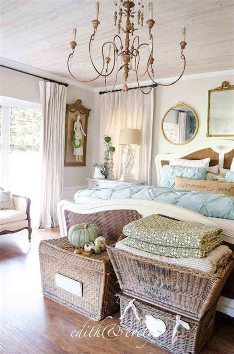 Key pieces of cozy and romantic bedroom decor. 25+ Best Romantic Bedroom Decor Ideas and Designs for 2020