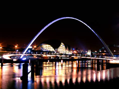 Gateshead Millennium Bridge England Architecture