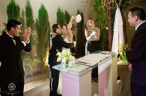 Los pasos formales para el matrimonio civil se inician en las oficinas del registro civil. Lo que no te puede faltar para el casamiento por civil ...