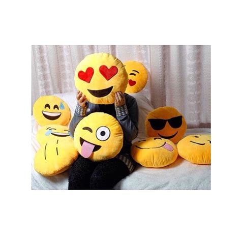 However, there are differences between these terms. Emoji Emoticon Kissen Schweiz Plüsch Smiley Kissen nur 9 ...