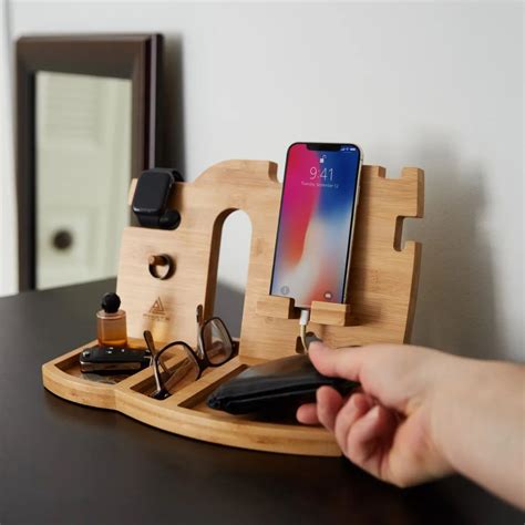 9 Amazing Mens Docking Stations For 2023 Cellularnews
