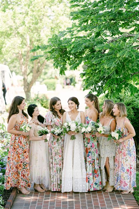 24 floral print bridesmaids dresses