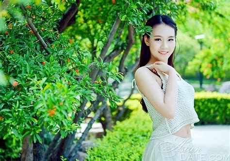 Member Romantic Companionship Asian Tian Xue From Kaifeng 21 Yo Hair