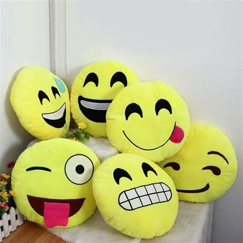 33cm Emoji Pillow Smiley Emotion Round Throw Pillow Stuffed Plush Soft