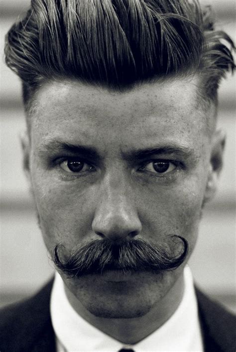 8 Breathtaking 1920s Mens Hairstyles