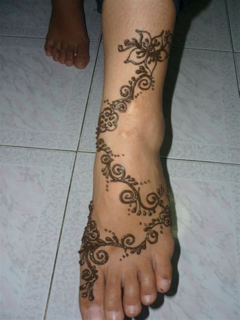 Download now corak henna tangan kahwin simple inai damia. PERKHIDMATAN UKIRAN INAI PENGANTIN: Simple - corak Inai ...