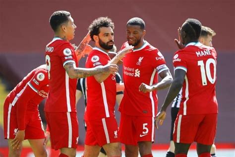 Read about man utd v liverpool in the premier league 2019/20 season, including lineups, stats and live blogs, on the official website of the premier league. Man United Vs Liverpool - 3 Alasan The Reds Akan Bekuk ...