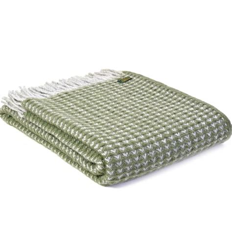 Tweedmill Olive Green Treetop Throw in pure new wool ...