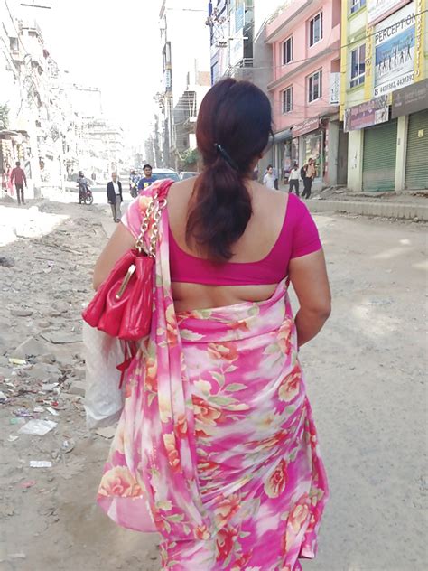 Sexy Nepali Aunty With Huge Ass In Saree 27 Pics XHamster