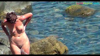 Nudist Amateur Beach Spy Washing Her Nude Body Xvideos Com
