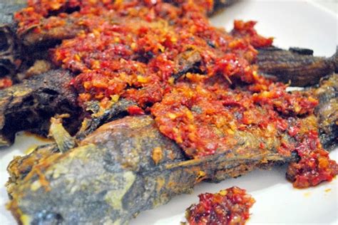 A blog about food by mat gebu. Resepi Ikan Keli Goreng Berlada - IKHWAN YUSUFF
