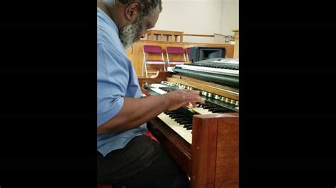 ©small Sample Of Timothy Kimbrough Playing Blues On The Hammond B3000