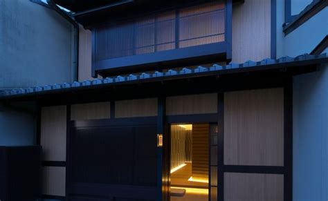 Regierungssitz von japan, eine von 47 präfekturen japans. Luxus privatsphäre Häuser zum verkaufen in Zushi ...